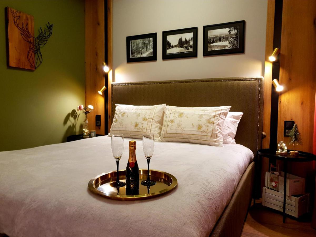 Pinewood Ang Luxurious Apartment A32 Borowez Exterior foto