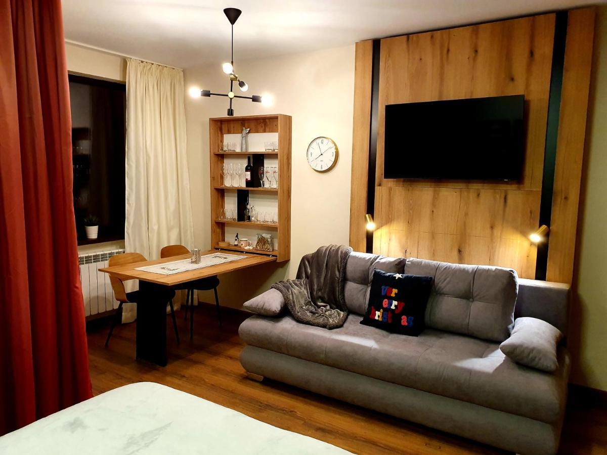 Pinewood Ang Luxurious Apartment A32 Borowez Exterior foto