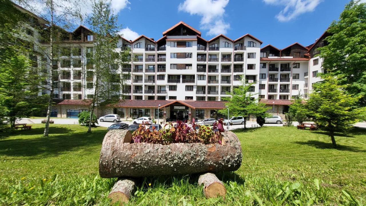 Pinewood Ang Luxurious Apartment A32 Borowez Exterior foto